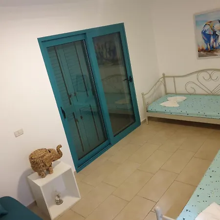 Magic Bay Himare Lodge *